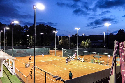 Освещение открытых спортивных площадок